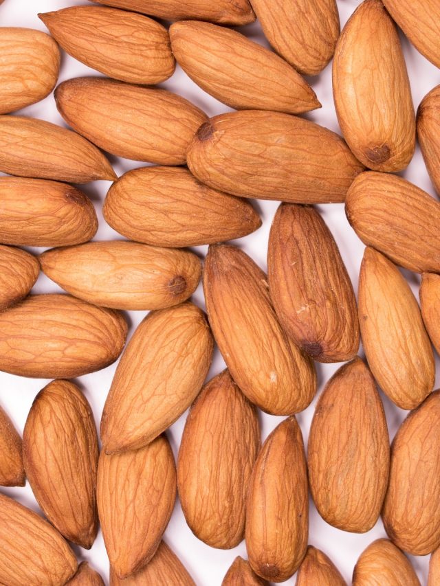 almond-